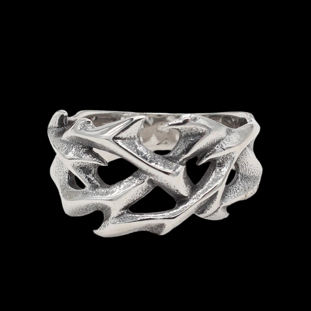 CYBER THORN RING