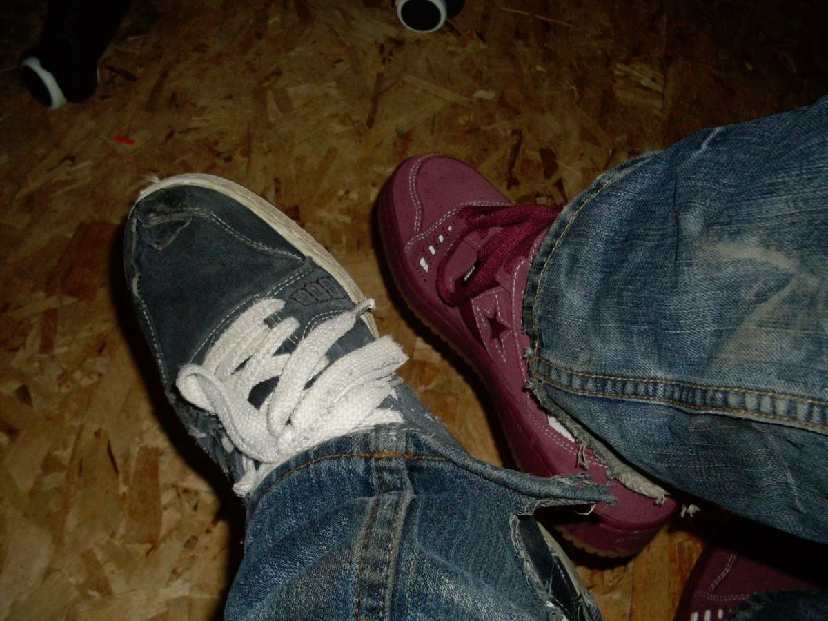 SHOES